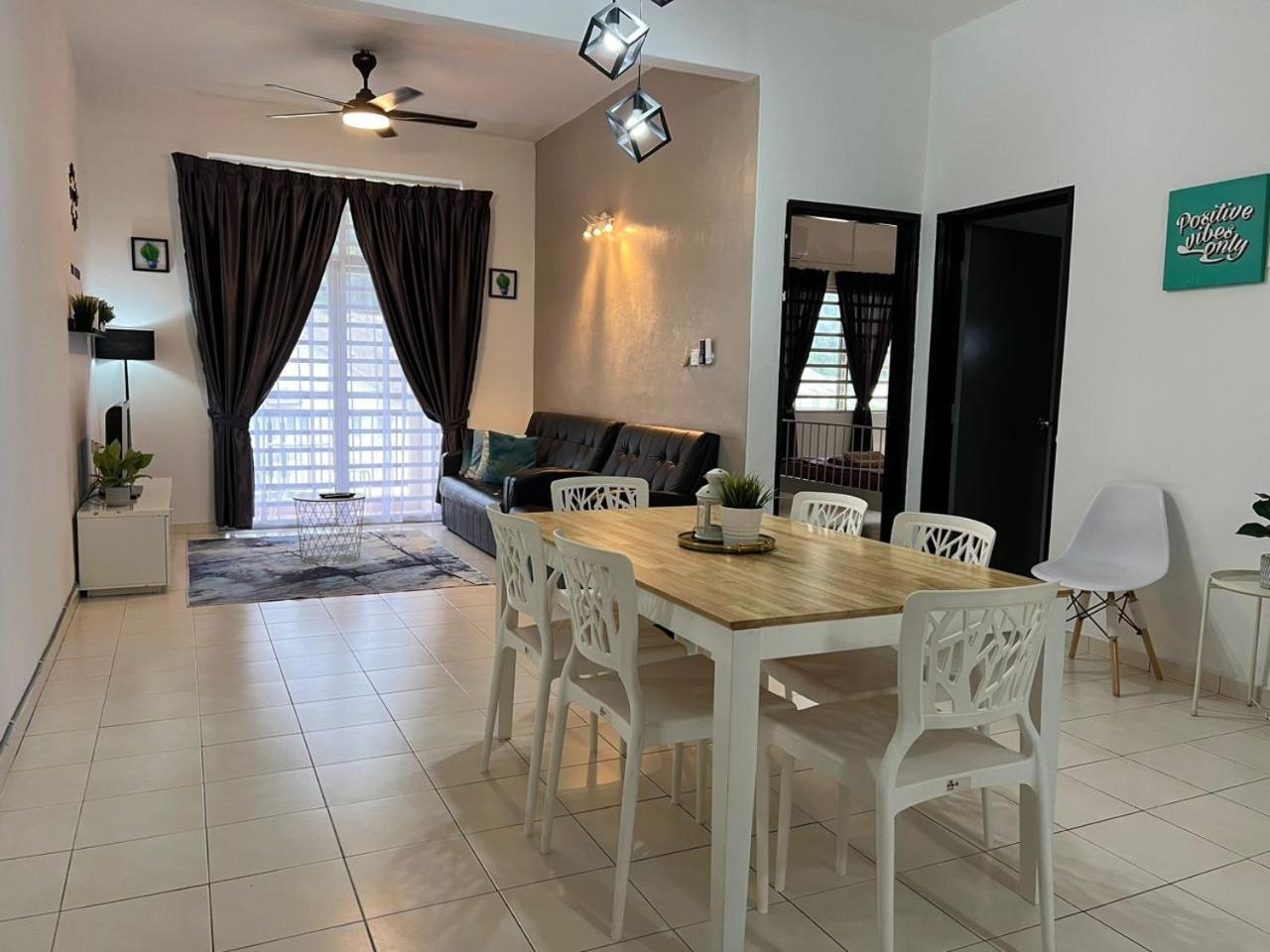Eira Homestay Lost World Of Tambun M Uslim Only Ipoh Luaran gambar